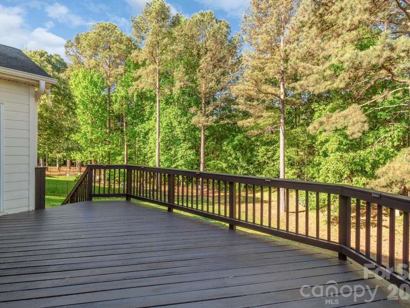 124 Whiterock Drive, Mount Holly, NC 28120.  MLS# CAR4373634, YatesRealty ID 15486. 