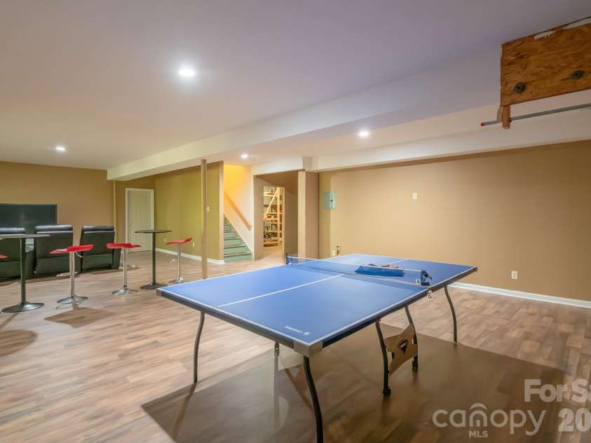 124 Whiterock Drive, Mount Holly, NC 28120.  MLS# CAR4373634, YatesRealty ID 15486. 