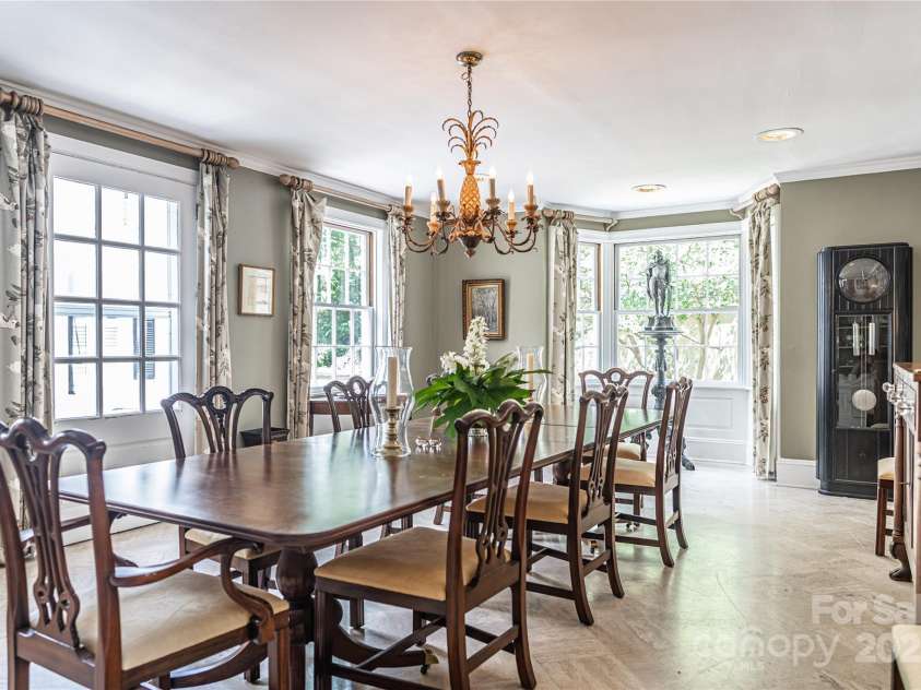 308 prince Street, Laurinburg, NC 28352.  MLS# CAR4264120, YatesRealty ID 15486. 