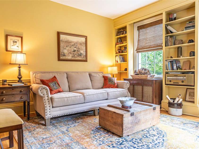 308 prince Street, Laurinburg, NC 28352.  MLS# CAR4264120, YatesRealty ID 15486. 