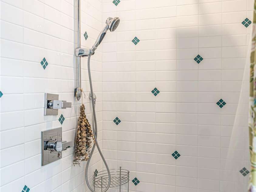 308 prince Street, Laurinburg, NC 28352.  MLS# CAR4264120, YatesRealty ID 15486. 