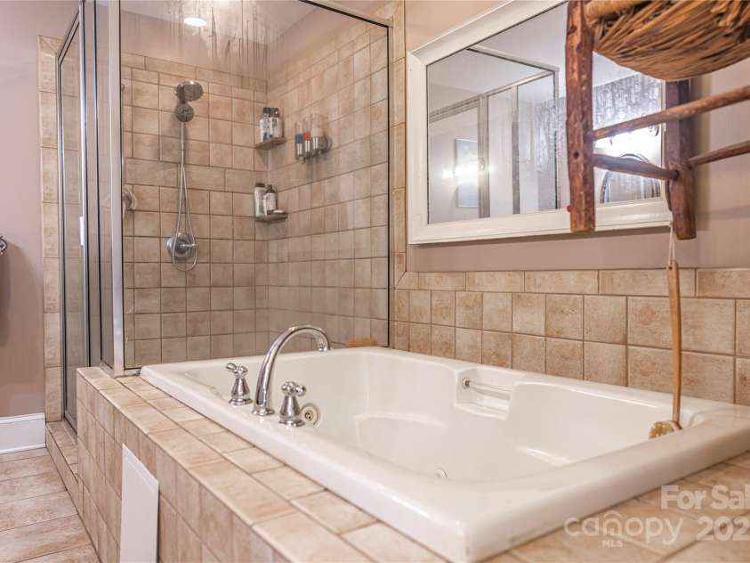 308 prince Street, Laurinburg, NC 28352.  MLS# CAR4264120, YatesRealty ID 15486. 