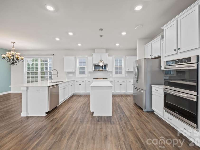 19823 Davidson Concord Road, Davidson, NC 28036.  MLS# CAR4347655, YatesRealty ID 15487. 