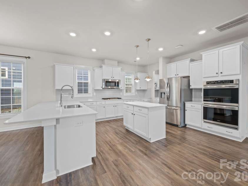 19823 Davidson Concord Road, Davidson, NC 28036.  MLS# CAR4347655, YatesRealty ID 15487. 