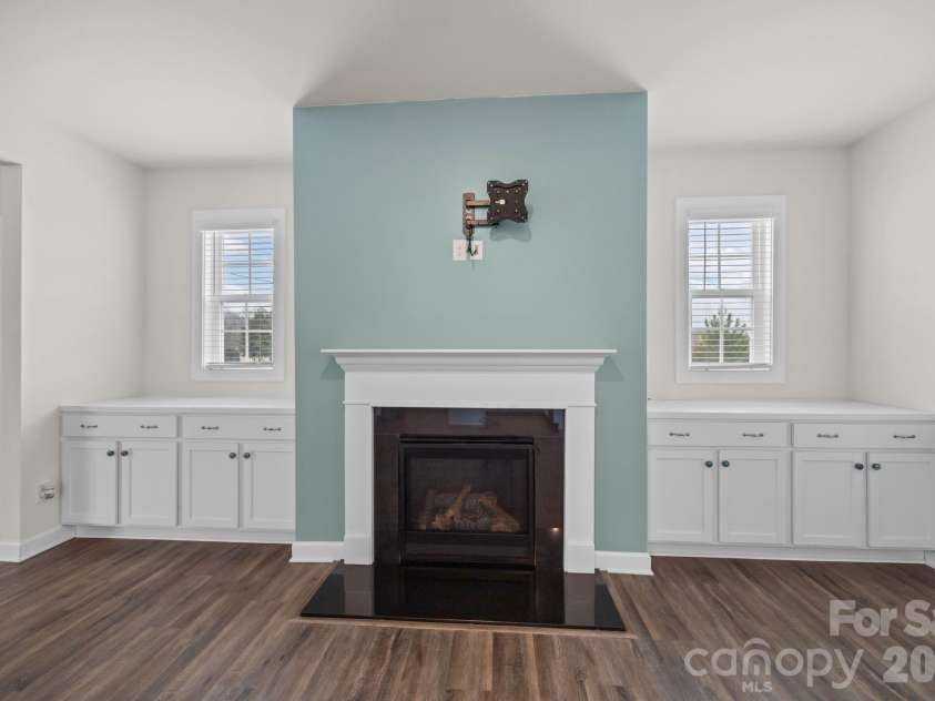 19823 Davidson Concord Road, Davidson, NC 28036.  MLS# CAR4347655, YatesRealty ID 15487. 