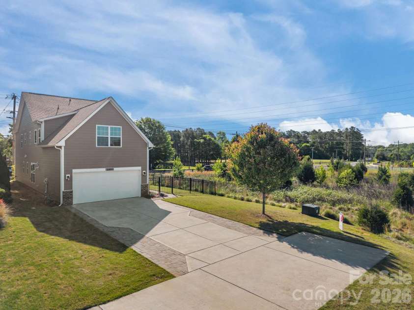 19823 Davidson Concord Road, Davidson, NC 28036.  MLS# CAR4347655, YatesRealty ID 15487. 