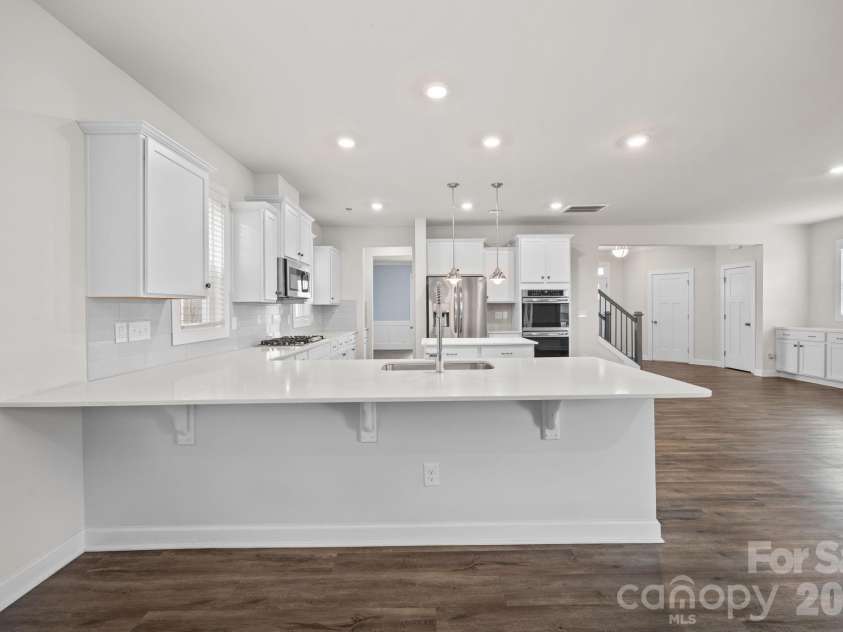 19823 Davidson Concord Road, Davidson, NC 28036.  MLS# CAR4347655, YatesRealty ID 15487. Open floor plan