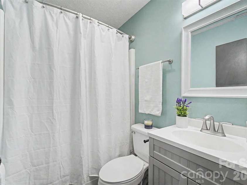 160 Canter Lane, Sylva, NC 28779.  MLS# CAR4374470, YatesRealty ID 15488. 