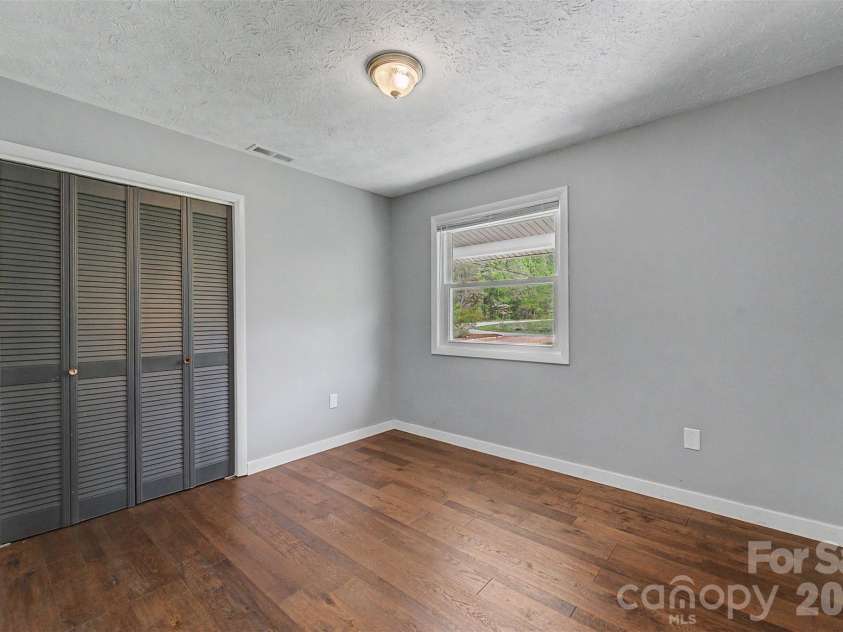 160 Canter Lane, Sylva, NC 28779.  MLS# CAR4374470, YatesRealty ID 15488. 