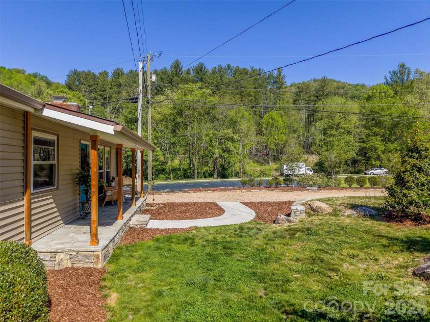 160 Canter Lane, Sylva, NC 28779.  MLS# CAR4374470, YatesRealty ID 15488. 