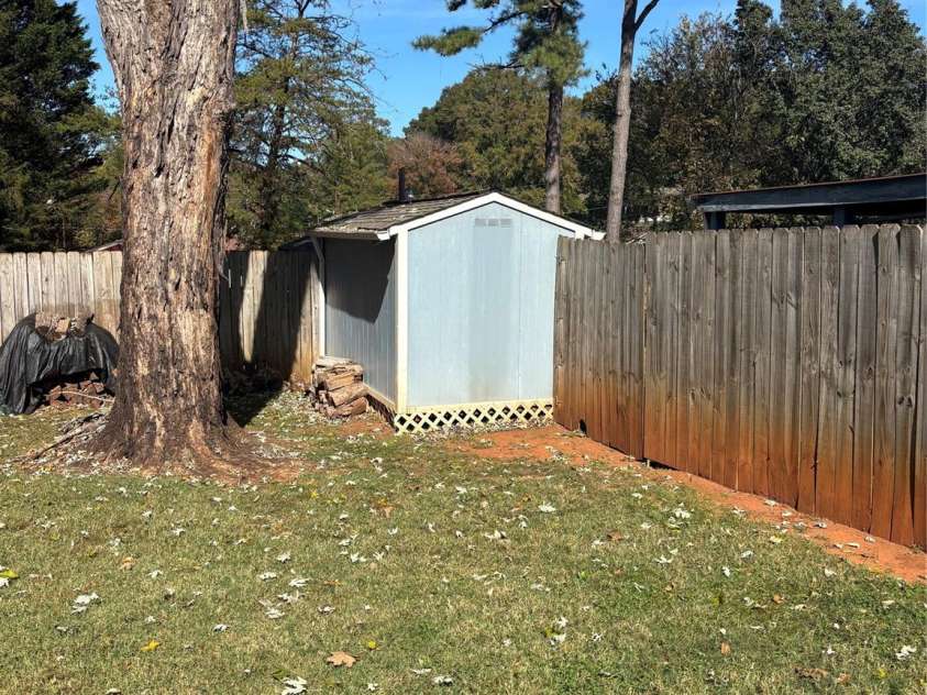 1954 Villa Drive, Newton, NC 28658.  MLS# CAR4316462, YatesRealty ID 15489. 