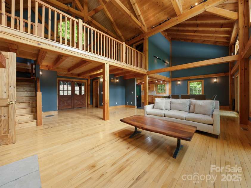 82 Red Oak Drive, Mills River, NC 28759.  MLS# CAR4291901, YatesRealty ID 15489. 