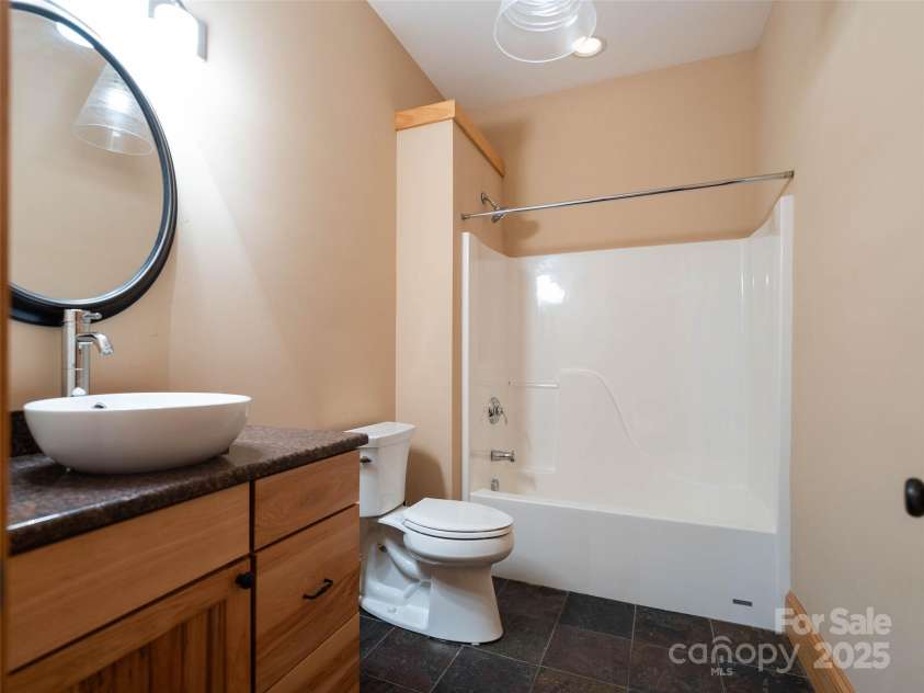 82 Red Oak Drive, Mills River, NC 28759.  MLS# CAR4291901, YatesRealty ID 15489. 