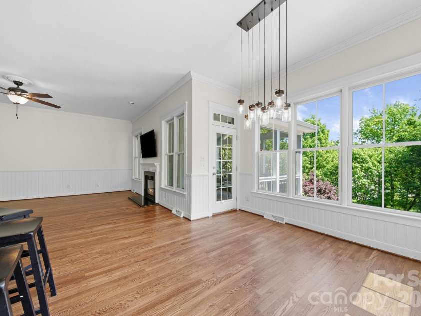 1019 Brookline Drive, Huntersville, NC 28078.  MLS# CAR4372800, YatesRealty ID 15490. 