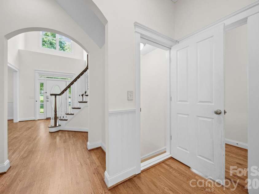 1019 Brookline Drive, Huntersville, NC 28078.  MLS# CAR4372800, YatesRealty ID 15490. 