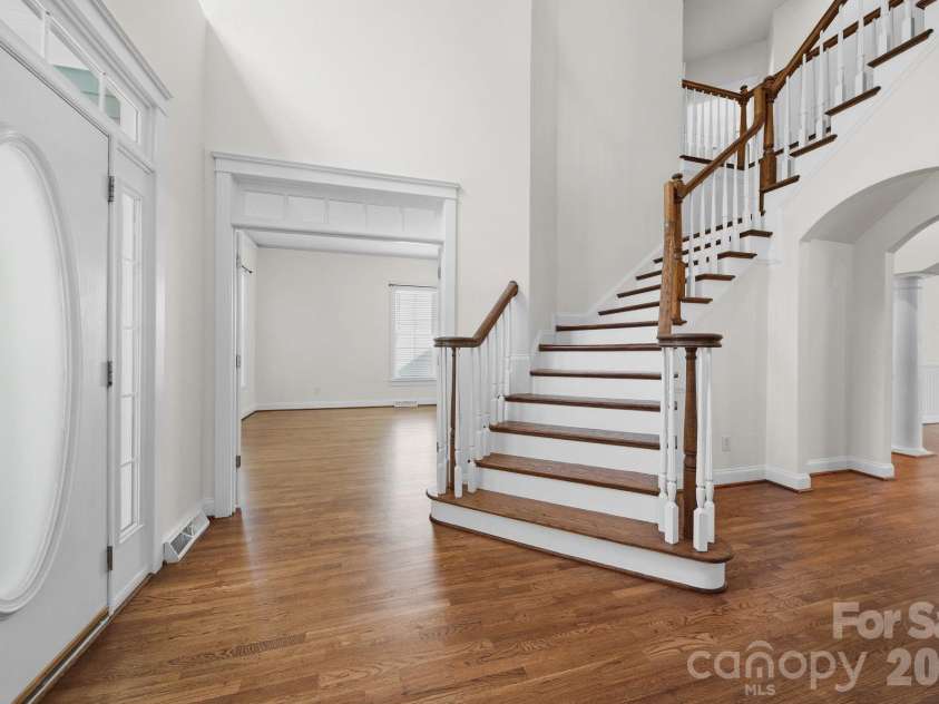 1019 Brookline Drive, Huntersville, NC 28078.  MLS# CAR4372800, YatesRealty ID 15490. 