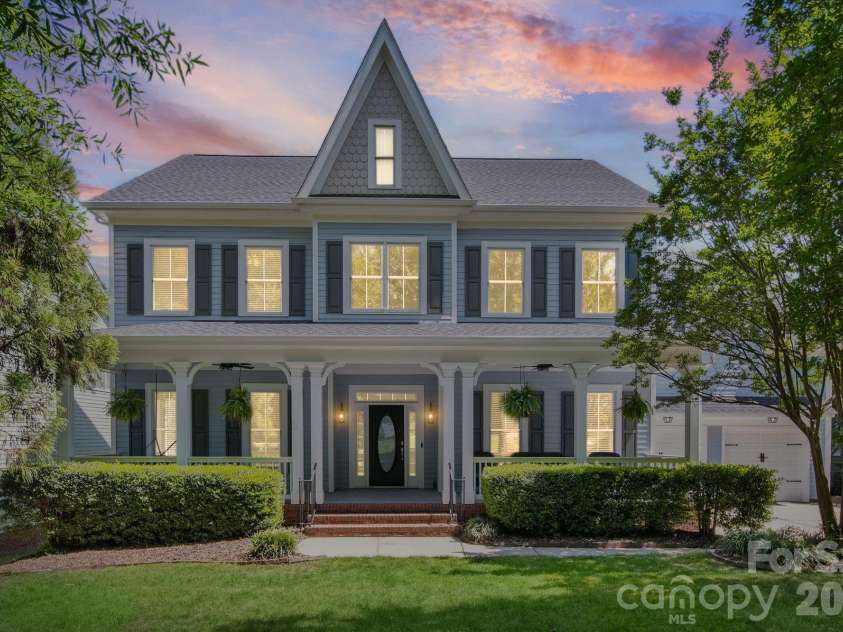 1019 Brookline Drive, Huntersville, NC 28078.  MLS# CAR4372800, YatesRealty ID 15490. 
