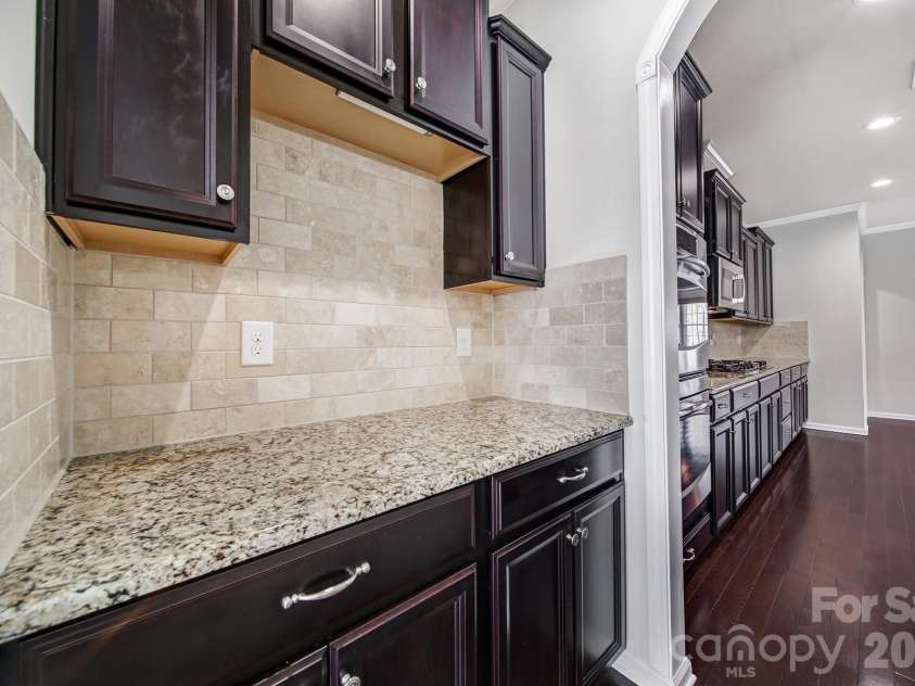 1412 Screech Owl Road, Waxhaw, NC 28173.  MLS# CAR4359461, YatesRealty ID 15491. 