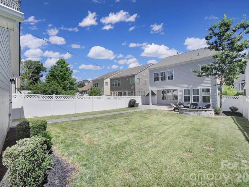 220 Helton Lane, Fort Mill, SC 29708.  MLS# CAR4361959, YatesRealty ID 15492. 