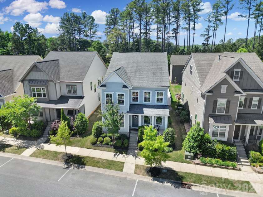 220 Helton Lane, Fort Mill, SC 29708.  MLS# CAR4361959, YatesRealty ID 15492. 