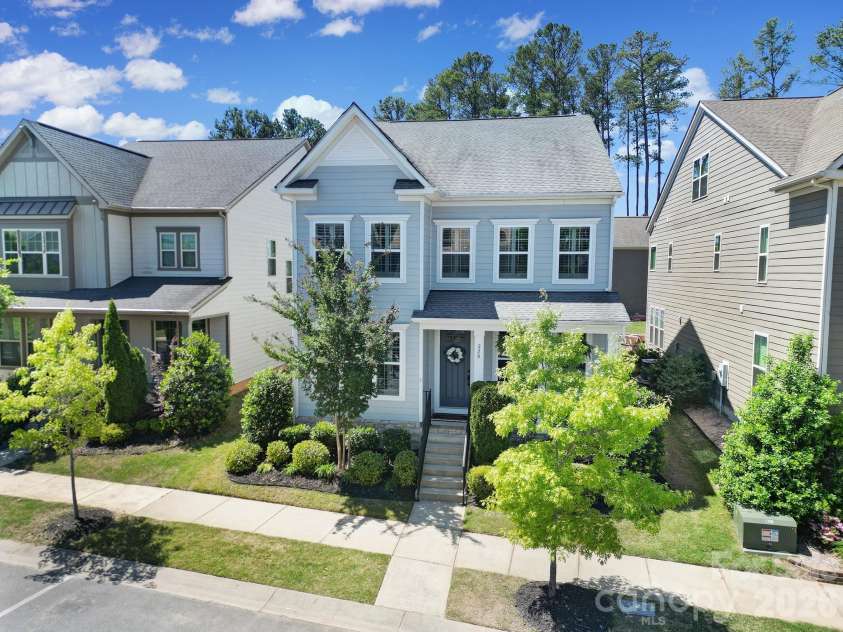 220 Helton Lane, Fort Mill, SC 29708.  MLS# CAR4361959, YatesRealty ID 15492. 