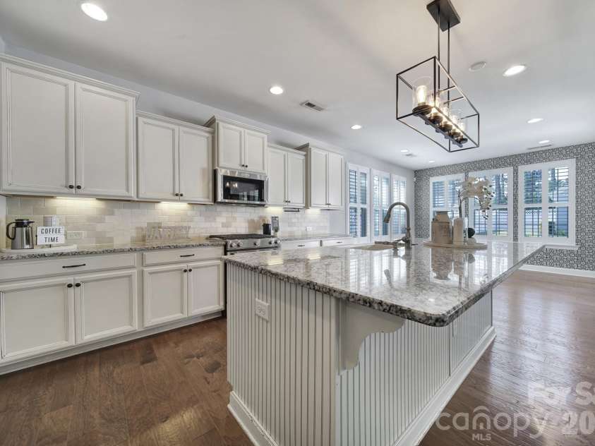 220 Helton Lane, Fort Mill, SC 29708.  MLS# CAR4361959, YatesRealty ID 15492. 