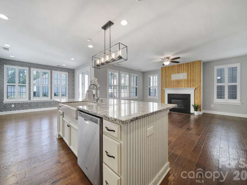 220 Helton Lane, Fort Mill, SC 29708.  MLS# CAR4361959, YatesRealty ID 15492. 