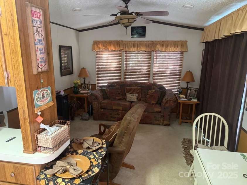 275 Taylor Road, Franklin, NC 28734.  MLS# CAR4264336, YatesRealty ID 15493. 