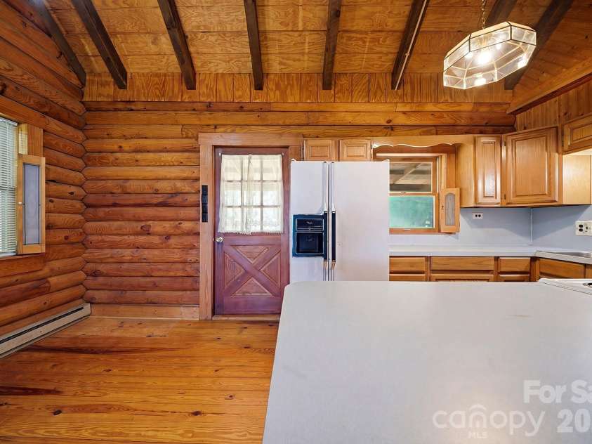 944 High Peak Road, Hendersonville, NC 28739.  MLS# CAR4373627, YatesRealty ID 15493. 