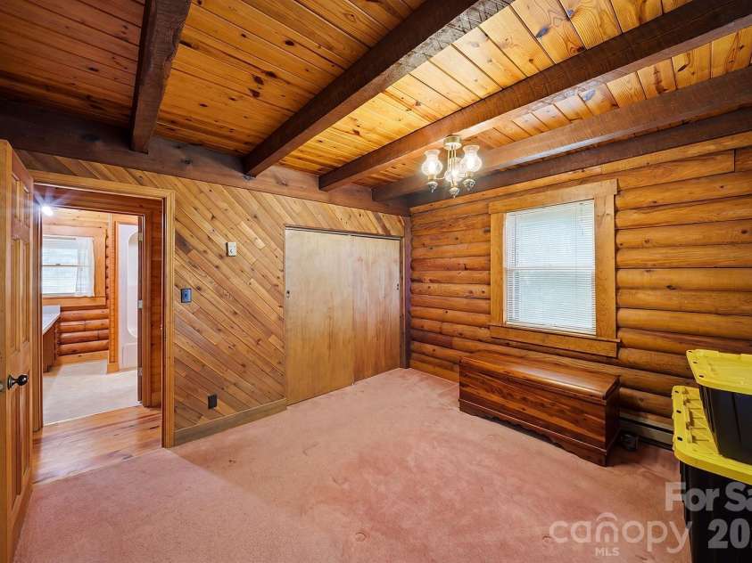 944 High Peak Road, Hendersonville, NC 28739.  MLS# CAR4373627, YatesRealty ID 15493. 