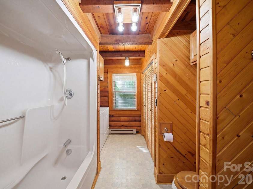 944 High Peak Road, Hendersonville, NC 28739.  MLS# CAR4373627, YatesRealty ID 15493. 