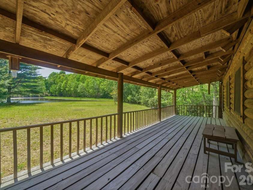 944 High Peak Road, Hendersonville, NC 28739.  MLS# CAR4373627, YatesRealty ID 15493. 