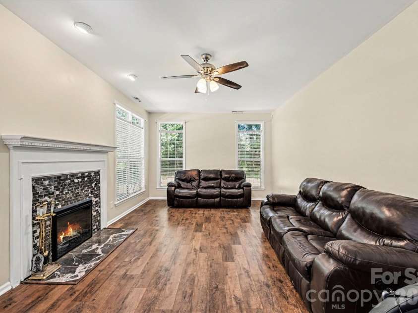 6900 Beamish Place, Mint Hill, NC 28227.  MLS# CAR4374413, YatesRealty ID 15494. 
