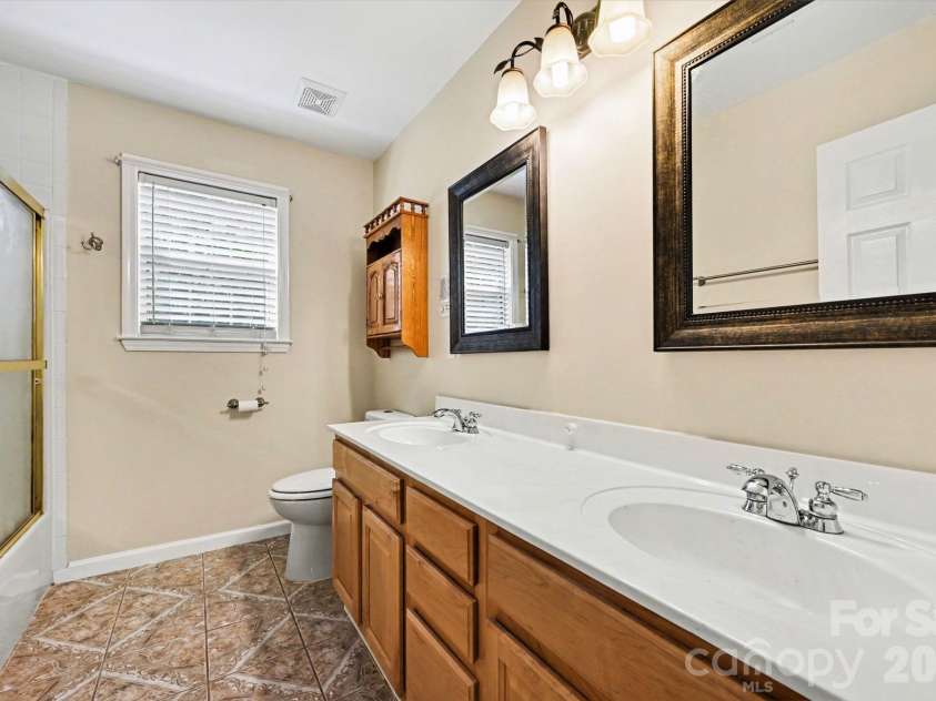 6900 Beamish Place, Mint Hill, NC 28227.  MLS# CAR4374413, YatesRealty ID 15494. 