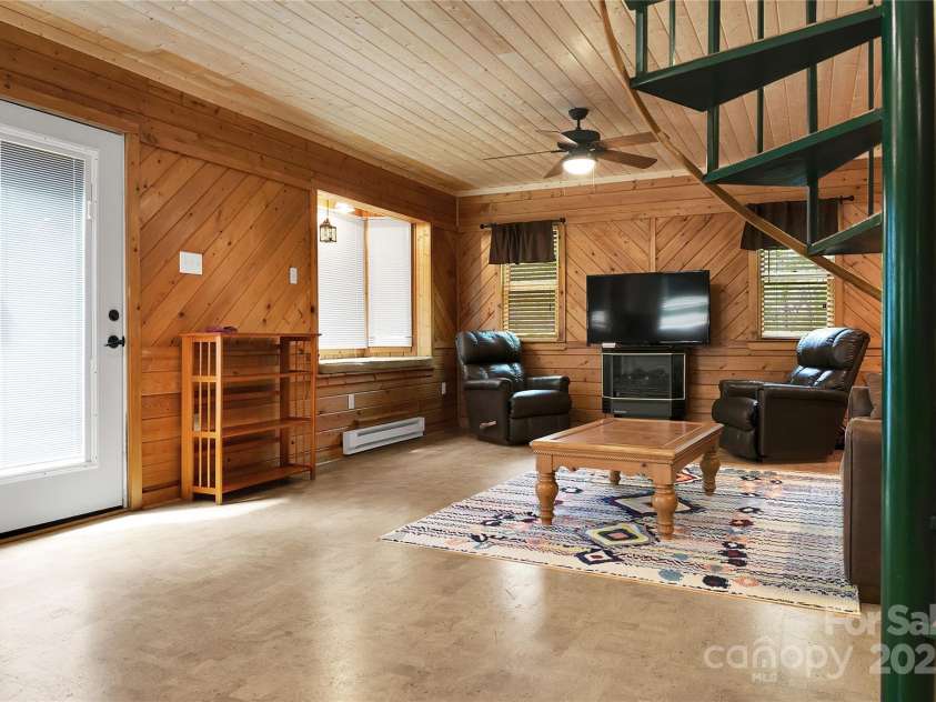 261 Franks Cove Road, Brevard, NC 28712.  MLS# CAR4263831, YatesRealty ID 15496. Ample Natural Light