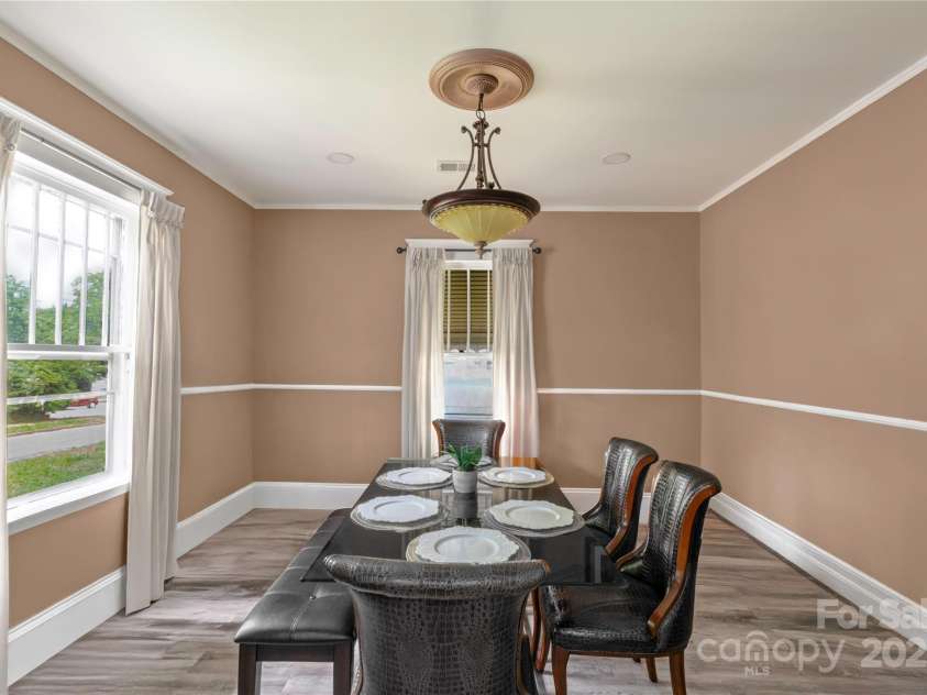 224 Steele Street, Salisbury, NC 28144.  MLS# CAR4264442, YatesRealty ID 15498. 