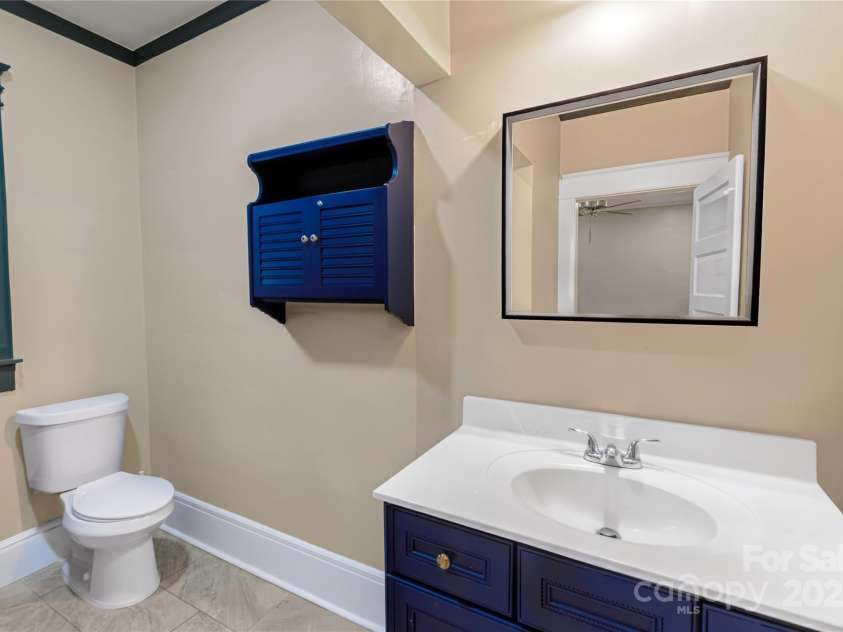 224 Steele Street, Salisbury, NC 28144.  MLS# CAR4264442, YatesRealty ID 15498. 