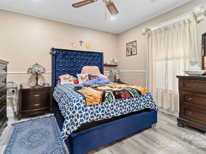 224 Steele Street, Salisbury, NC 28144.  MLS# CAR4327512, YatesRealty ID 15498. 