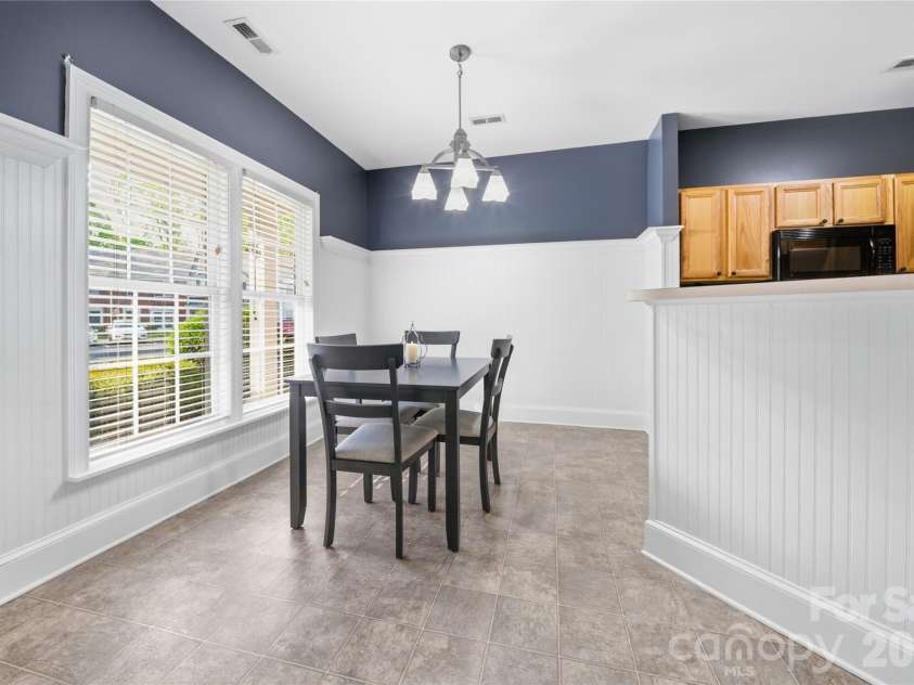 12235 Jessica Place, Charlotte, NC 28269.  MLS# CAR4368633, YatesRealty ID 15499. 