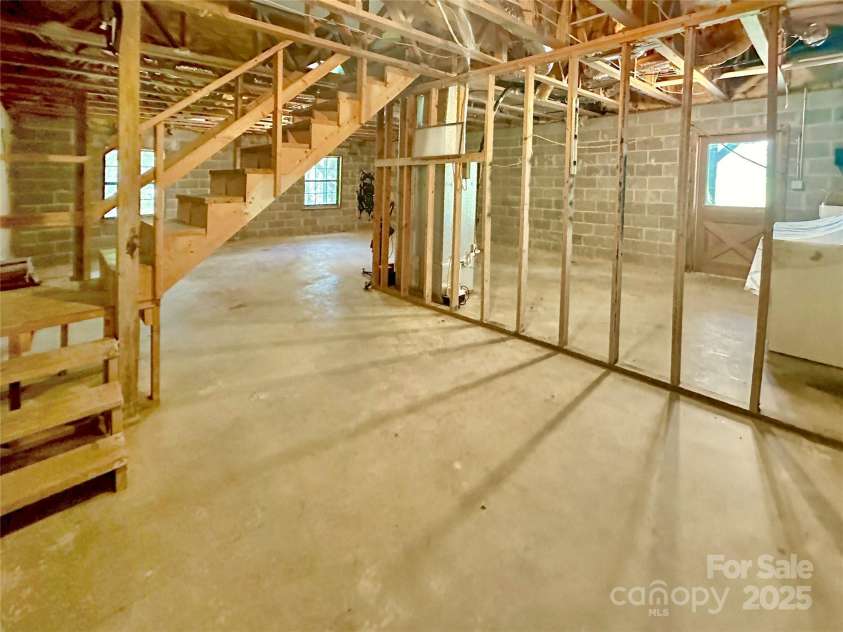 236 Valleyview Drive, Topton, NC 28781.  MLS# CAR4279274, YatesRealty ID 155. 