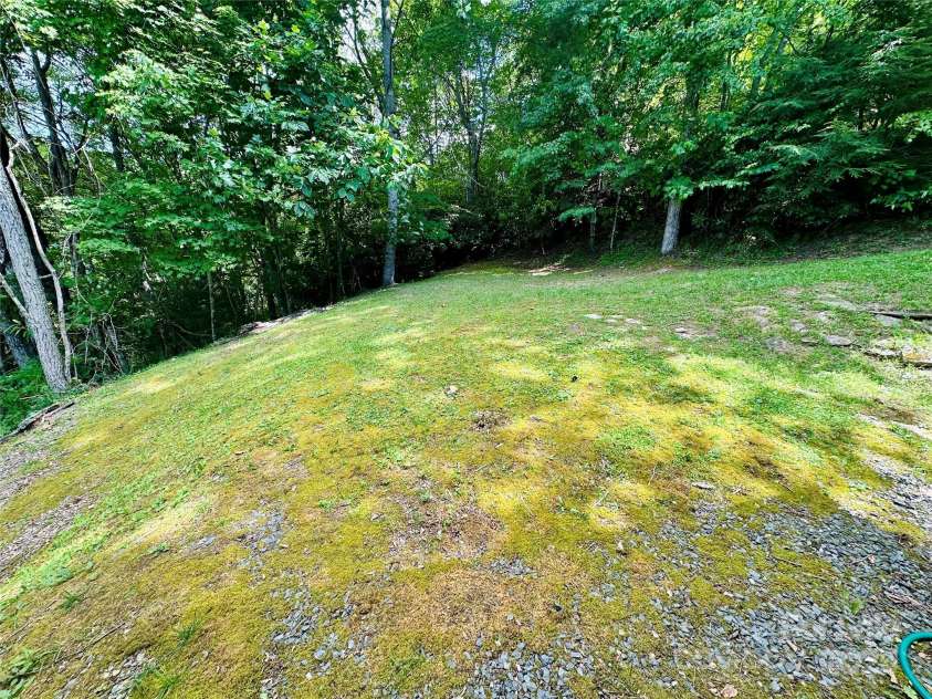 236 Valleyview Drive, Topton, NC 28781.  MLS# CAR4279274, YatesRealty ID 155. 