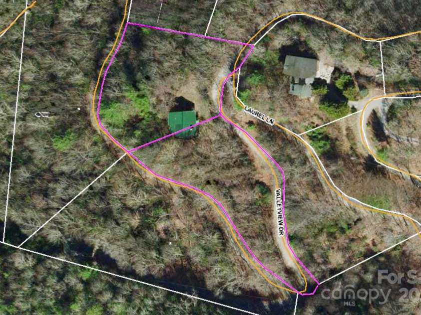 236 Valleyview Drive, Topton, NC 28781.  MLS# CAR4279274, YatesRealty ID 155. Aerial View of Property Lines - Approx. 1.34 acres