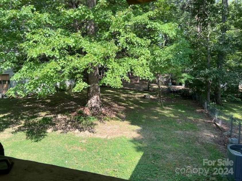 8623 Hwy 226 South, Nebo, NC 28761.  MLS# CAR4163300, YatesRealty ID 155. 