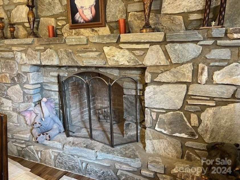 8623 Hwy 226 South, Nebo, NC 28761.  MLS# CAR4163300, YatesRealty ID 155. 