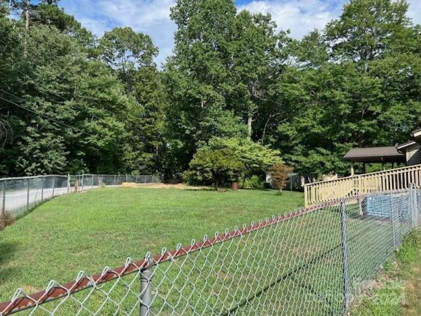 8623 Hwy 226 South, Nebo, NC 28761.  MLS# CAR4163300, YatesRealty ID 155. 