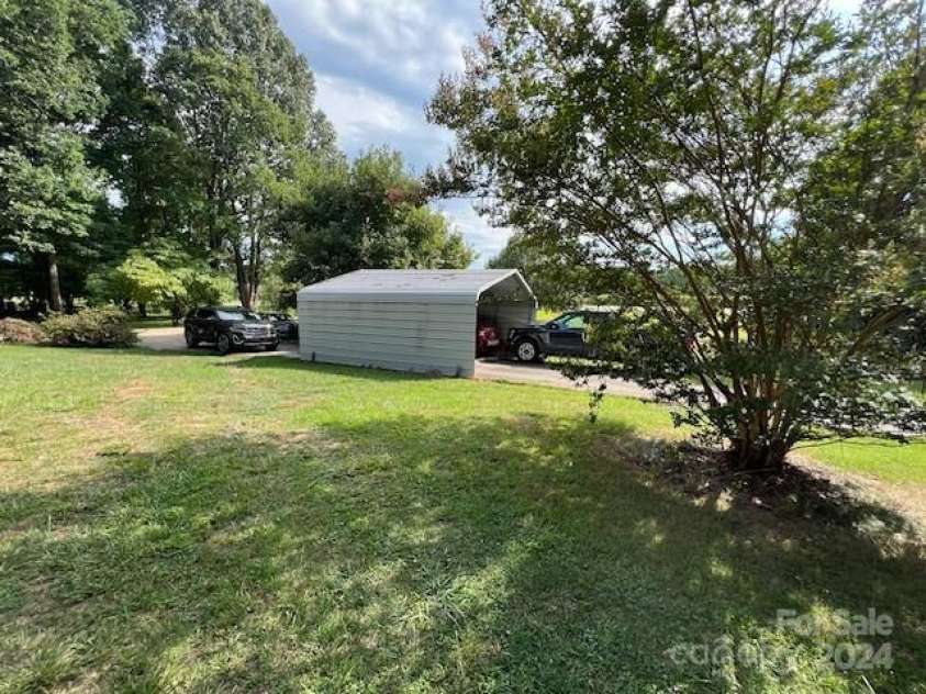 8623 Hwy 226 South, Nebo, NC 28761.  MLS# CAR4163300, YatesRealty ID 155. 