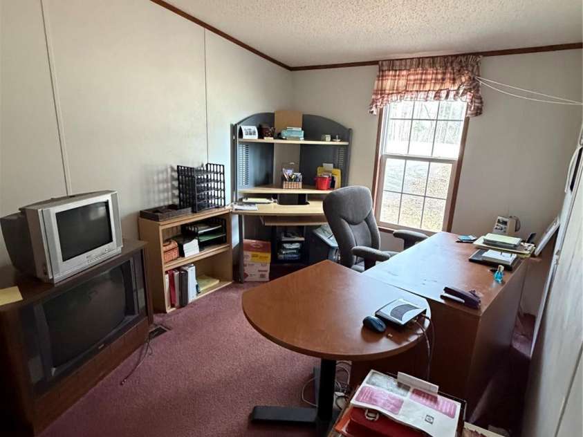 1011 Kiser Dairy Road, Dallas, NC 28034.  MLS# CAR4351414, YatesRealty ID 15500. 