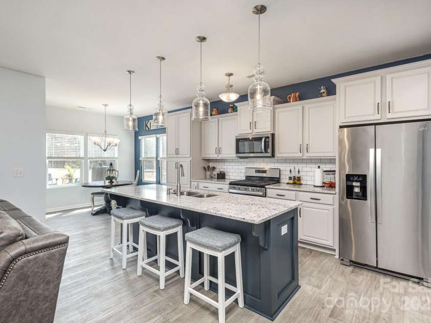 1512 Brooksland Place, Waxhaw, NC 28173.  MLS# CAR4237976, YatesRealty ID 15500. 