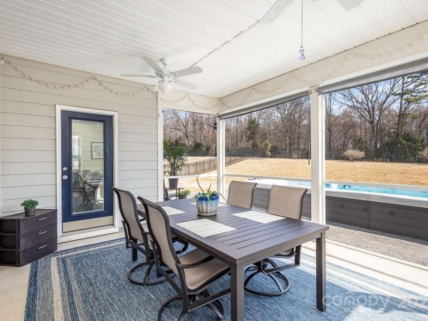 1512 Brooksland Place, Waxhaw, NC 28173.  MLS# CAR4237976, YatesRealty ID 15500. 