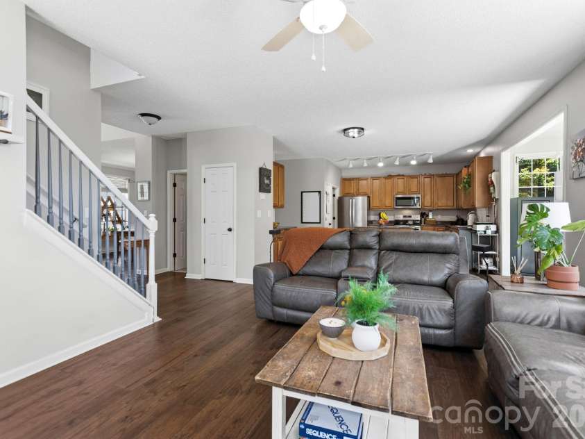 497 English Oak Road, Fletcher, NC 28732.  MLS# CAR4367697, YatesRealty ID 15501. Open Floor plan